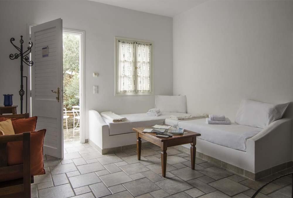 Alexandros Hotel Platis Gialos  Екстериор снимка